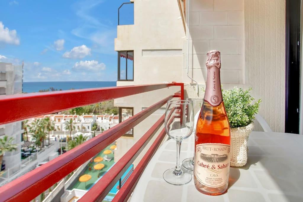 Alexander Apartment Playa De Las Americas Exterior photo