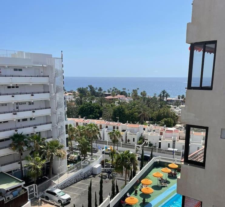 Alexander Apartment Playa De Las Americas Exterior photo