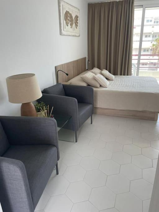 Alexander Apartment Playa De Las Americas Exterior photo
